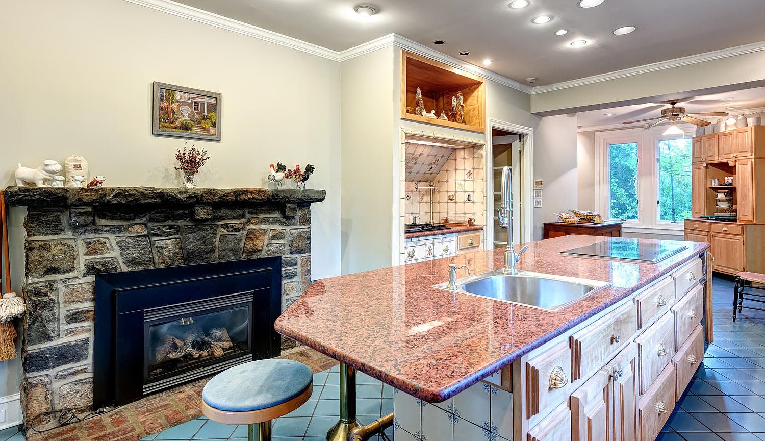 211 Strafford Ave, Wayne, PA 19087 Zillow