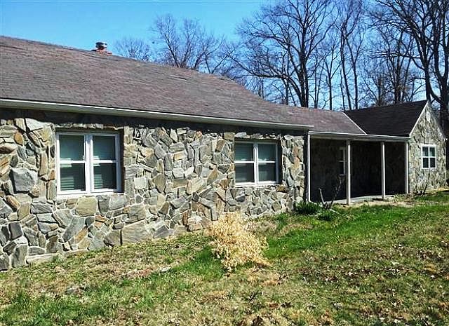 1st image of 8801 Beauchamp Dr