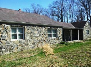 8801 Beauchamp Dr, Alexandria, VA 22309