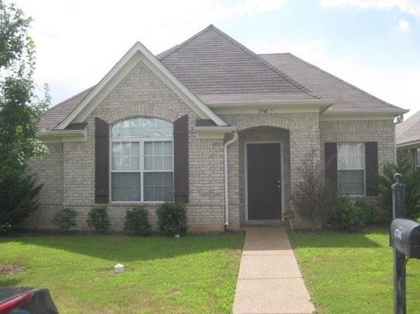 1741 Addison Park Cv