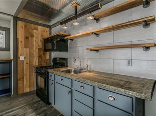 122 W Pine St APT A, Rogers, AR 72756