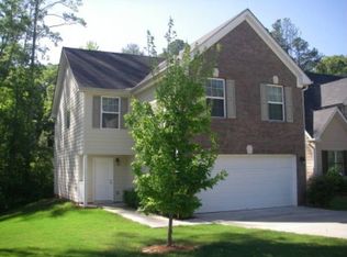 340 Valley View Dr, Fairburn, GA 30213