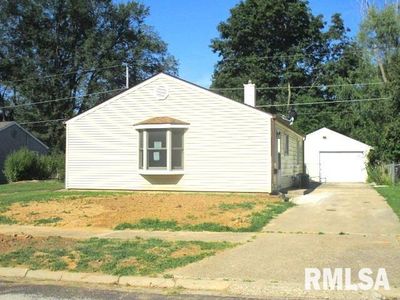 104 Rogers Rd, Marquette Heights, IL, 61554
