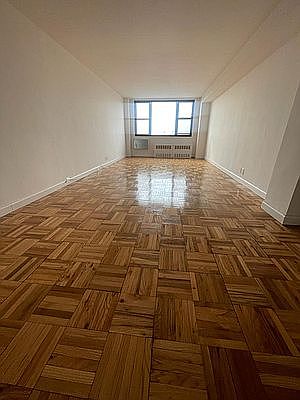 2nd image of 1360 Ocean Pkwy #D12