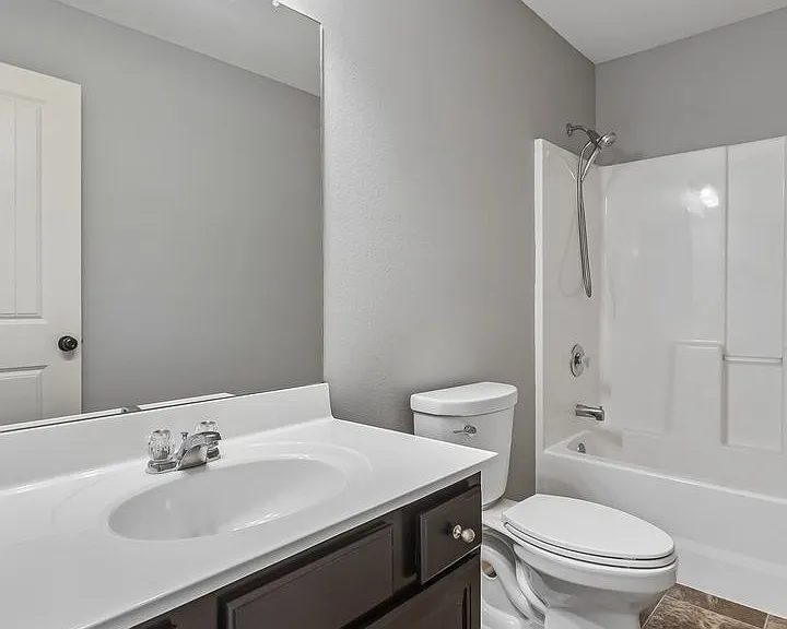 15915 Filmore Cir — Photo 22