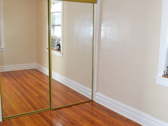 3rd image of 4825 W Potomac Ave #2