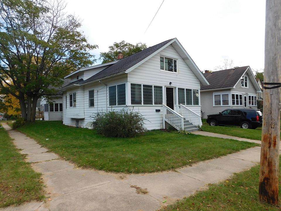 1st image of 61 Byron St