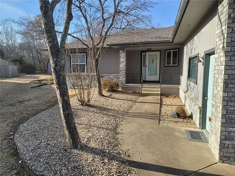 3 Ashton Cir — Photo 2