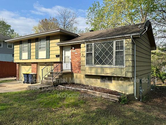 2nd image of 10210 Fremont Ave