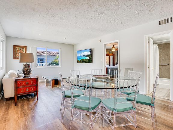 3rd image of 659 W Oakland Park Boulevard #216C
