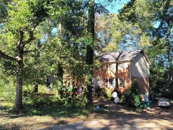 4487 Cedar Wood Dr SW, Lilburn, GA 30047