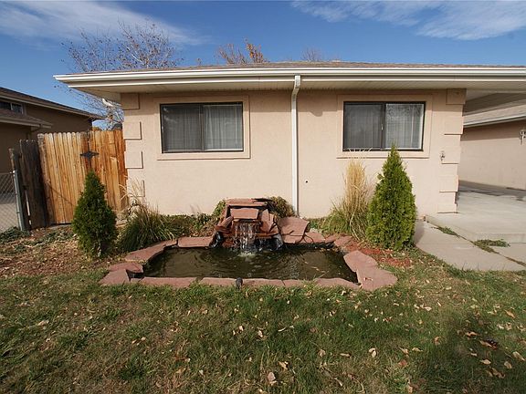 3rd image of 502 Olive Ln
