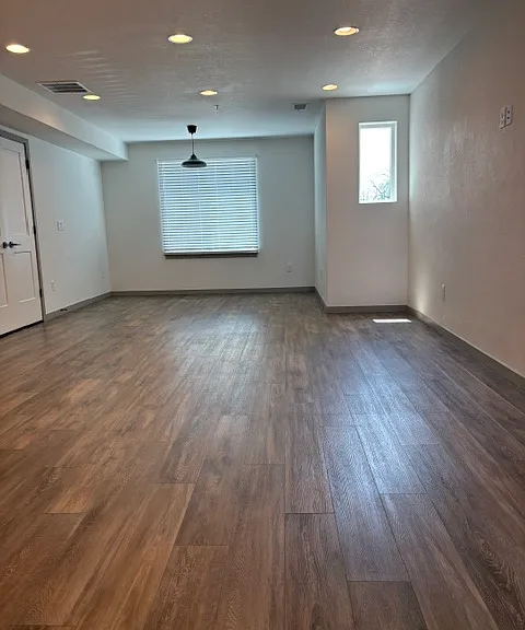 2650 S Federal Blvd #12 — Photo 12