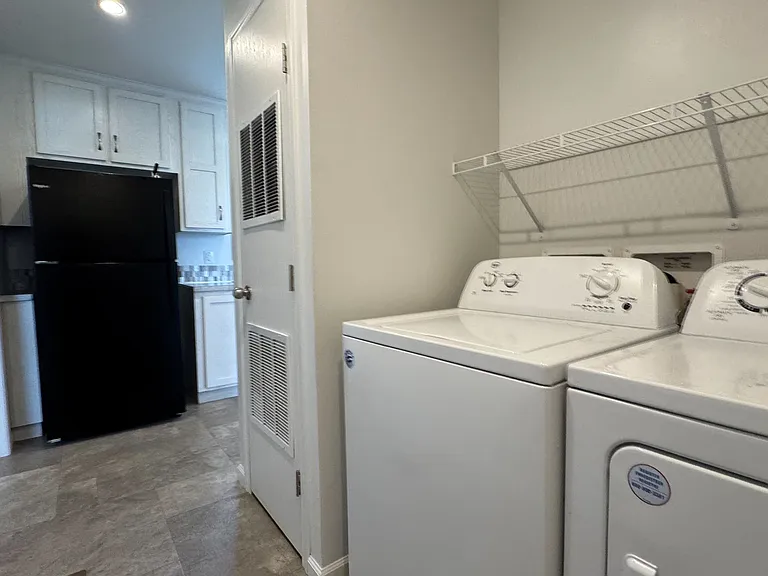 105 20th St NW #200 — Photo 12