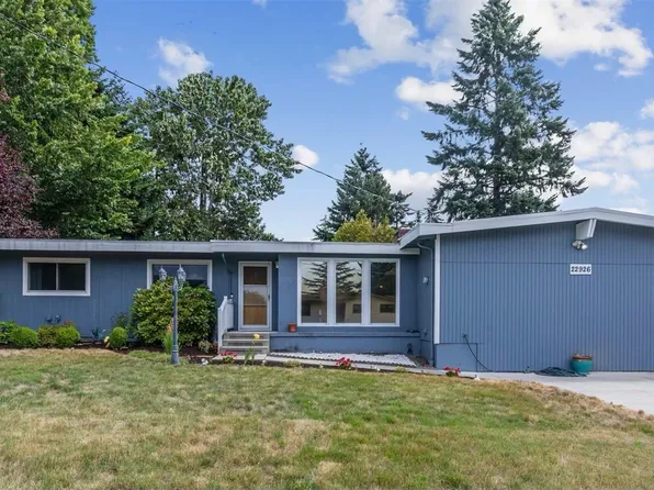 22926 19th Avenue S, Des Moines, WA 98198