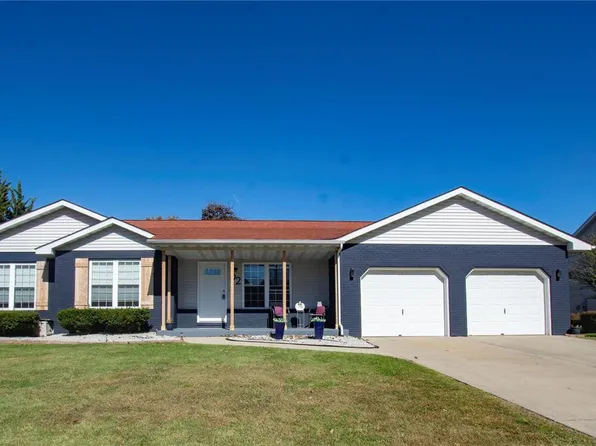 92 Raes Creek Dr, Granite City, IL 62040