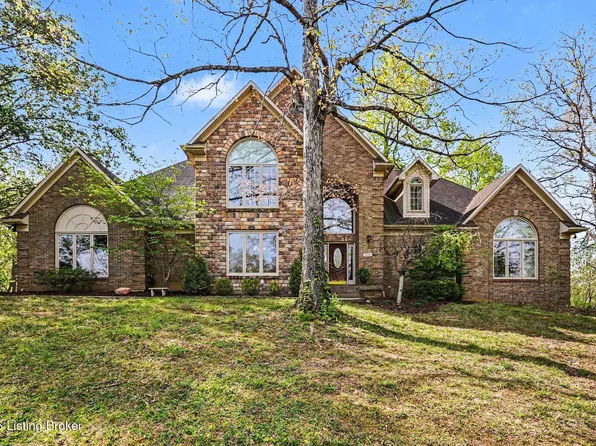 8218 Saint Anthony Church Rd, Louisville, KY 40214