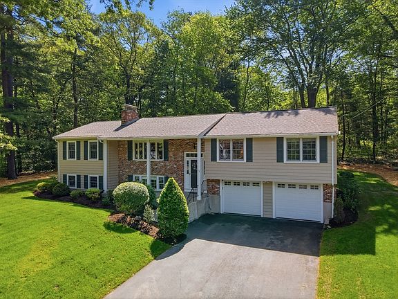 2nd image of 22 Longmeadow Dr