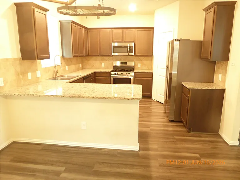 6319 Shadowbrook Hollow Trl — Photo 6