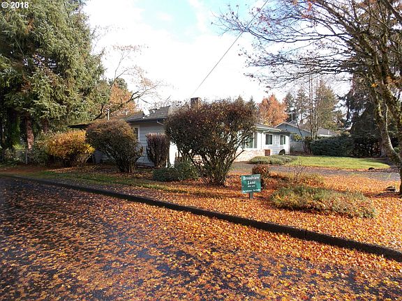 3rd image of 6202 Montana Ln