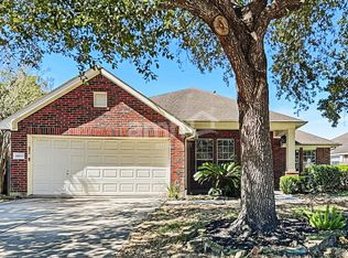 14111 Austin Hollow Ct, Houston, TX 77044