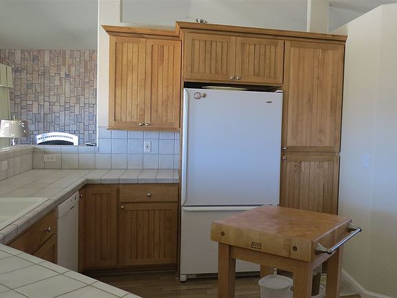 5th image of 49 Mesa Dr