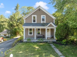 270 Dedham St, Wrentham, MA 02093