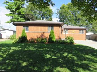 13317 Bloomfield Ave, Warren, MI 48089