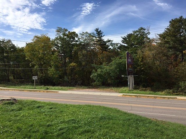 2nd image of 141 Wisconsin Dells Pkwy
