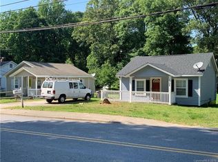 1102 W Davidson Ave, Gastonia, NC 28052