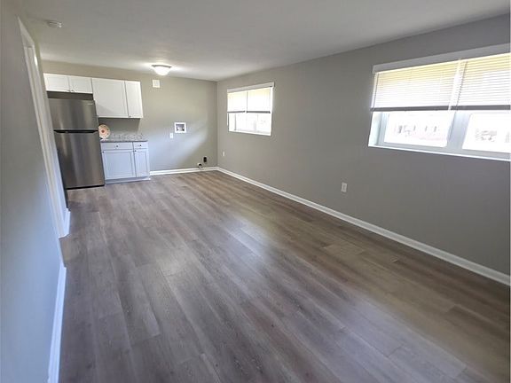 2nd image of 2000 Hollis Street