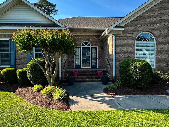 4th image of 1625 Pelham Road