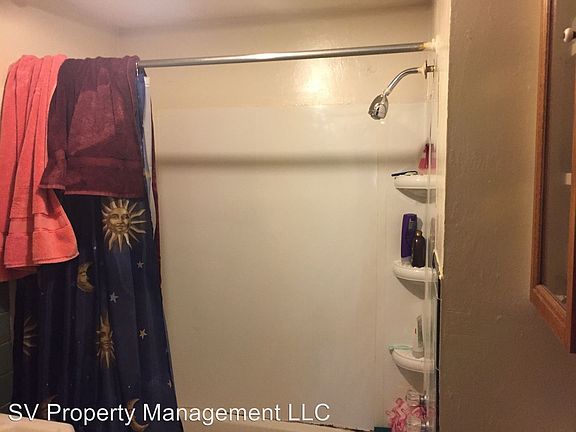 5th image of 638 W Frederick St #3
