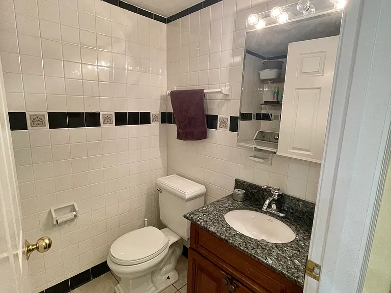 128 Warren St #1 — Photo 12