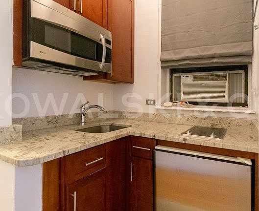4th image of 53 Morton St #2E