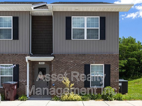 3rd image of 920 Warrior Hill Dr #1