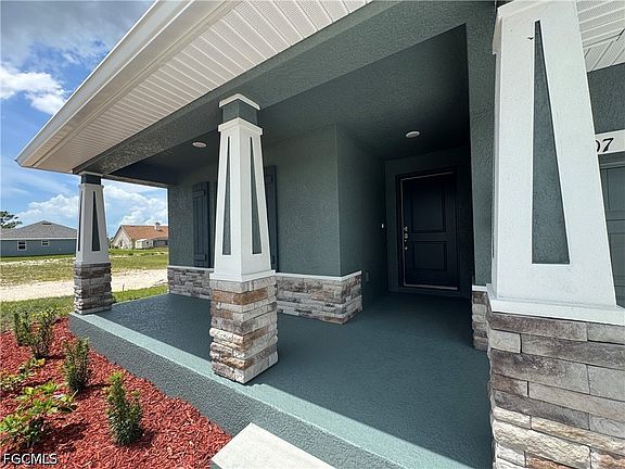 4th image of 4007 NW 20th St