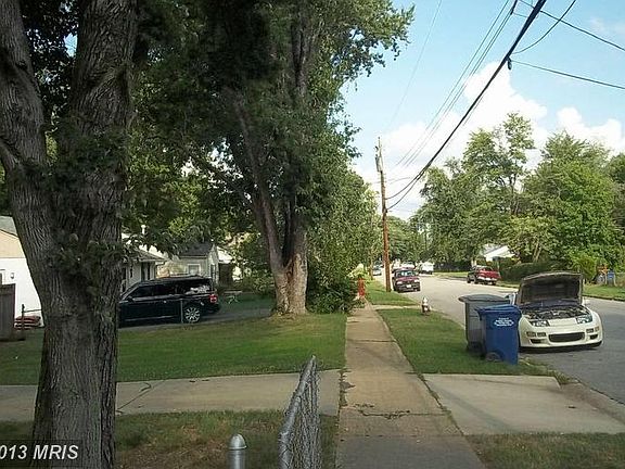 5th image of 3806 Elmwood Dr