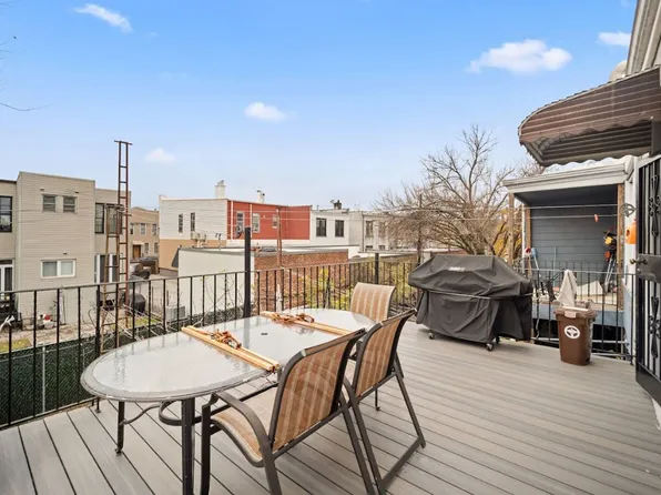 20-15 Menahan Street image 29 of 38