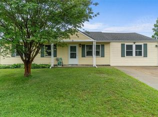 1523 Forest Cove Dr, Chesapeake, VA 23323