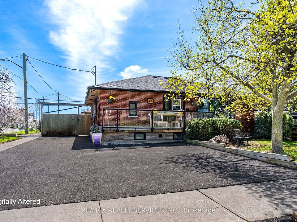 1st image of 75 Cornwall Rd