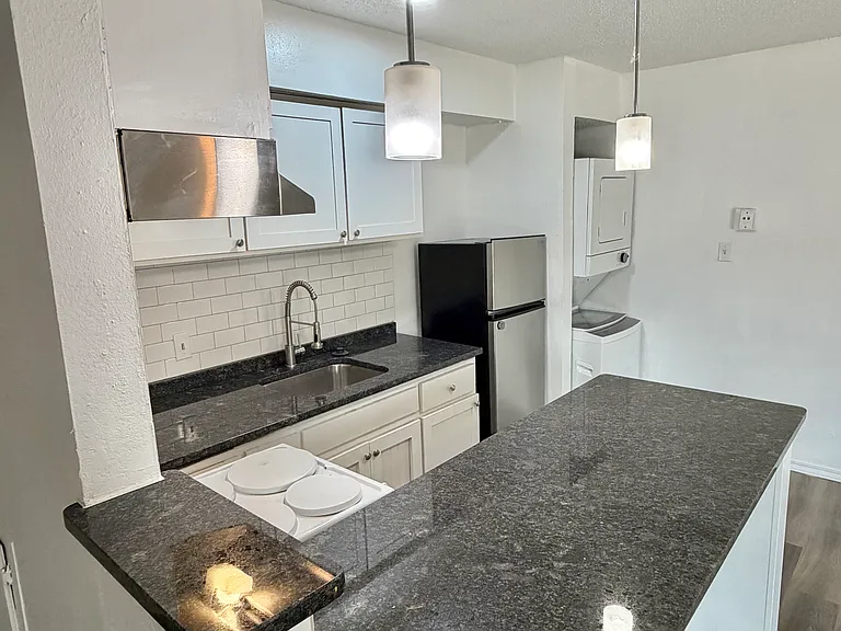 2301 Basil Dr #F303 — Photo 7