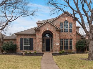 1870 Dowelling Dr, Frisco, TX 75034