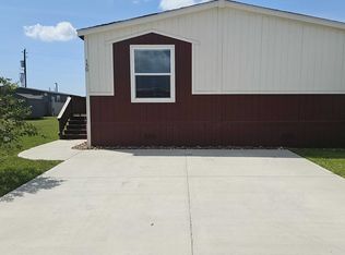 140 Landing Ln #130CIR, Pearland, TX 77581