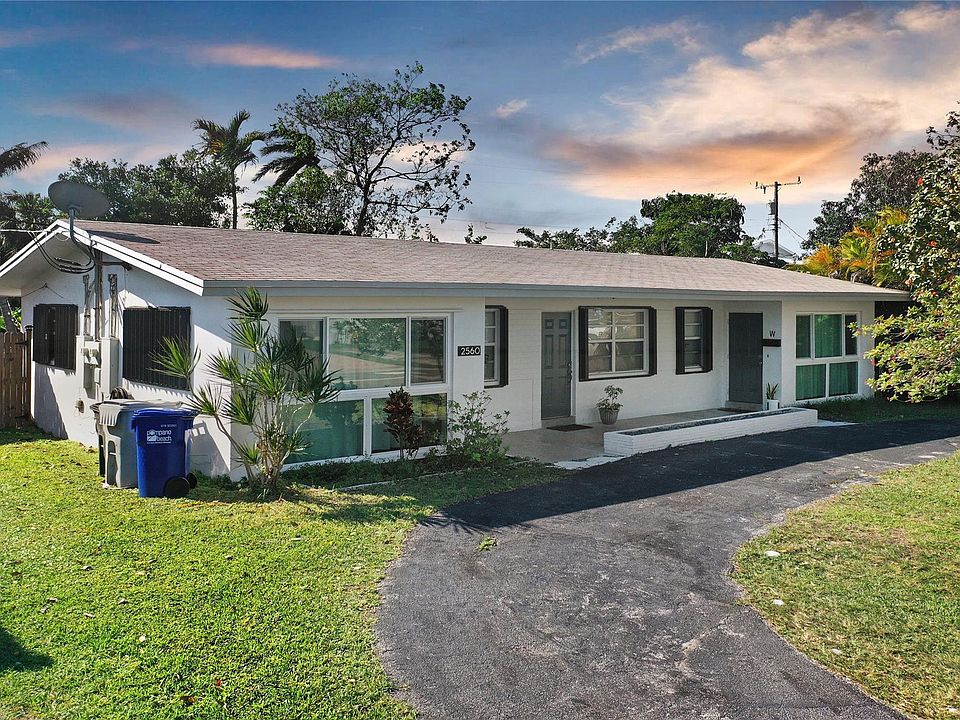 1st image of 2560 NE 11th Court