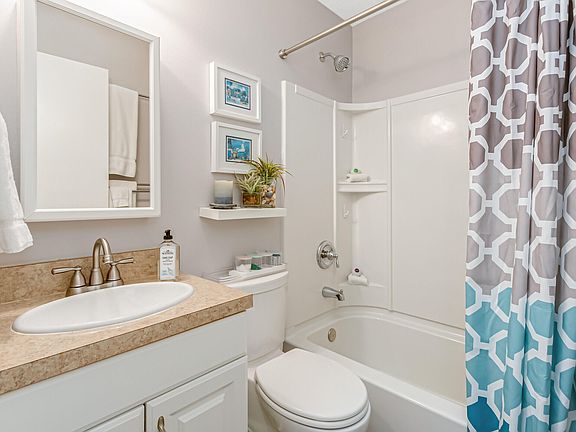5th image of 261 Cape Shores Cir #18-F