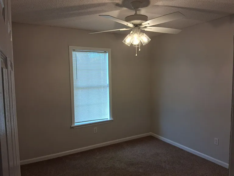 3027 Schroer Dr — Photo 10