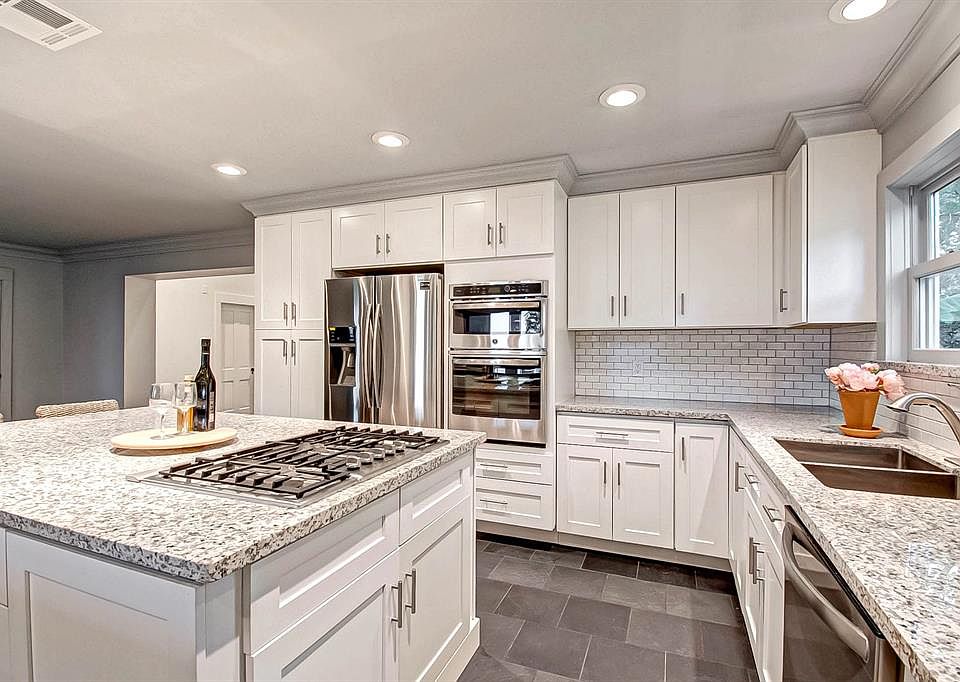 You would never believe you are in a historic 1900's house when you are in this kitchen...wait until you see the rest!