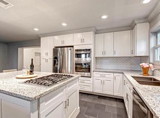 223 Elm St, Glen Flora, TX 77443