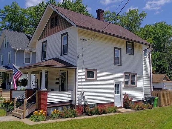 2nd image of 431 College Ave
